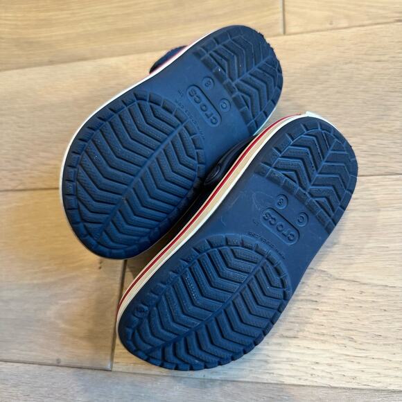 Kids Crocs Navy Blue with Croc Gems Toddler 
Size 8 Child - Picture 4 of 4